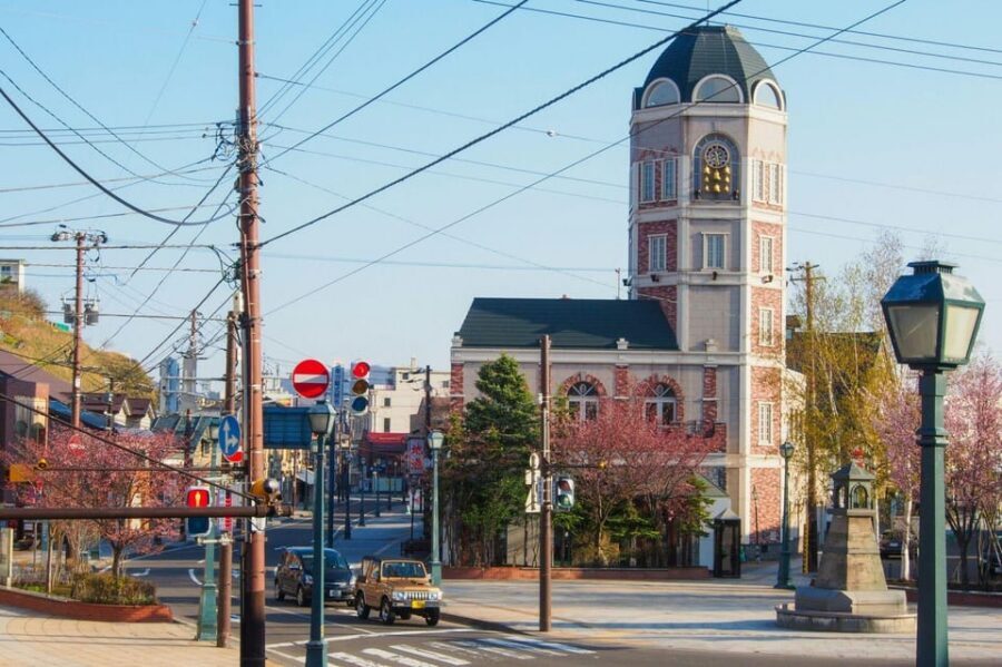 1-Day Tour Sapporo: The port city of Otaru & Local Brewery - Why Otaru makes a stronger day than staying in Sapporo