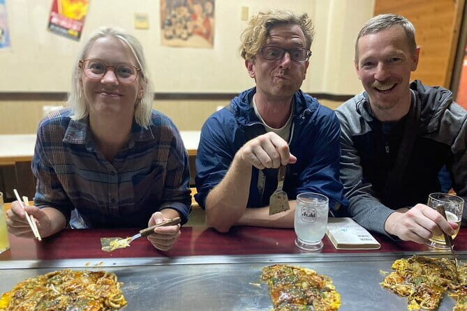 Bouldering, Sake and Food, Local Gem Hiroshima Evening Tour - Pb Climbing: bouldering that doesn’t require climbing gear magic