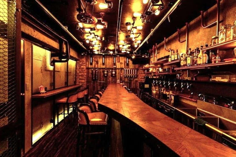 Casual Japanese sake tasting and snack experience, Kabukicho - Cold, hot, and the amazake finish