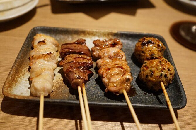 【Contemporary Culture】Bar Hopping I Always Visit in Shinjuku! - Two Kabukicho stops: izakaya food/sake, then a bar for drinks