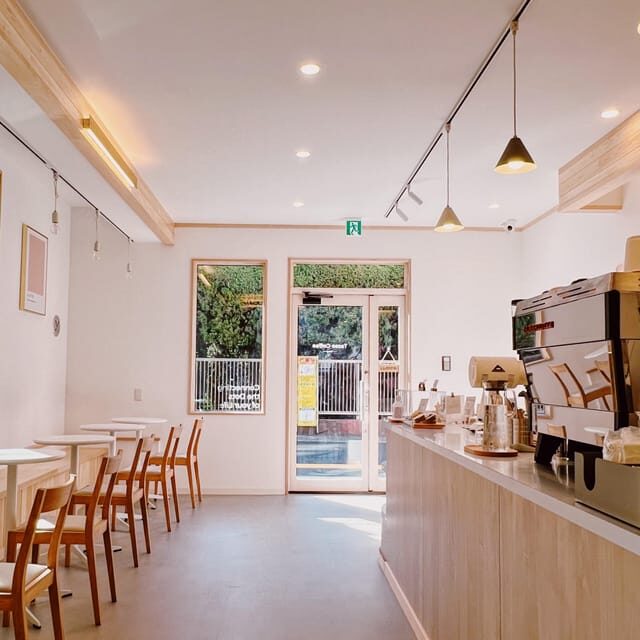 Discover Japanese Coffee Brewing Experience at Tokyo - Inside Tasse Coffee Roastery in Tokyo: Calm, Practical, and Built for Tasting