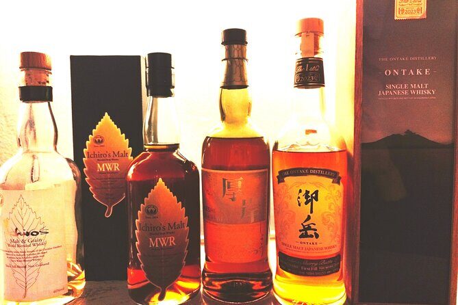 GoldenGai Daytime JapanWhisky BeginnersSession w/FemaleBartender - The Hosts and Interpreter: Easy Questions, Real Explanations