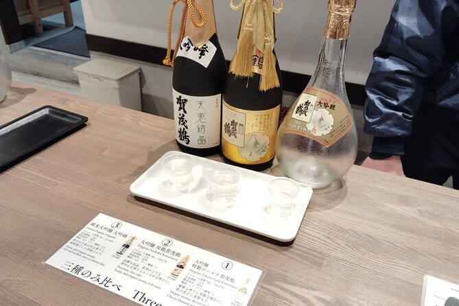 Hiroshima Saijo Sake Tasting Guided Tour - 7 Breweries in 2 Hours - Hakubotan: centuries-old brewing tradition with easy-drinking sake