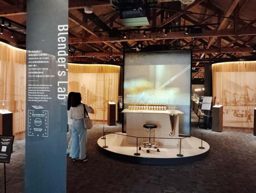 Hokkaido: Nikka Yoichi Whisky Museum Guided Tour & Tasting - The three-malts tasting: how to get the most from the last hour