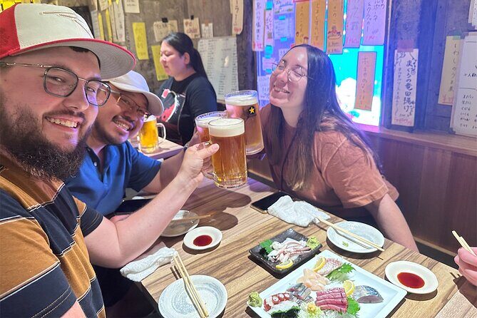 In Fukuoka! Guide to an izakaya only 100% locals know/Bar Hopping - Should you book this Fukuoka locals izakaya bar hop?