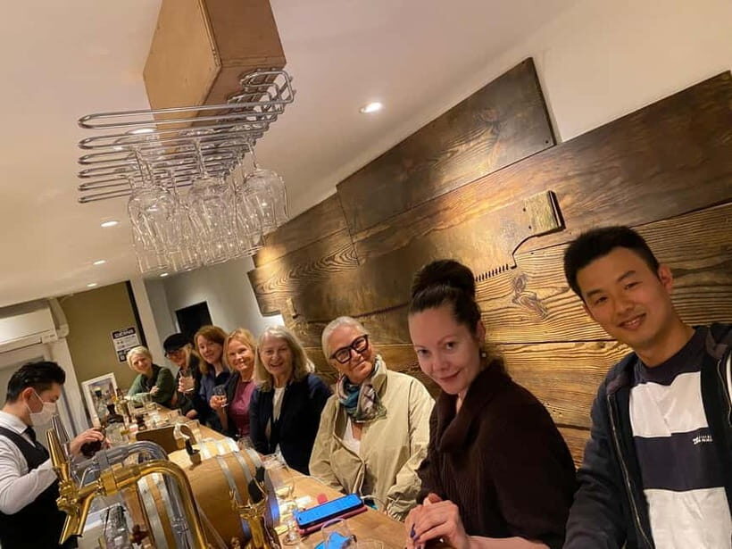 Invitation to Japanese Whisky: Exclusive TastingTime/Private - Pairing snacks: chocolate and smoked bites that behave like training wheels