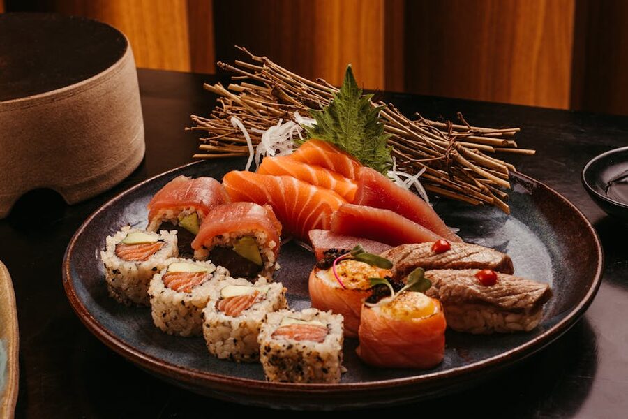 Hokuriku sushi platter with raw fish from the Sea of Japan