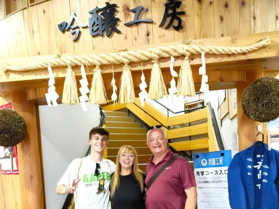 Kobe: 3-Hour Sake Breweries Tour with Special Tasting - Who should book this Nada Gogo sake breweries tour