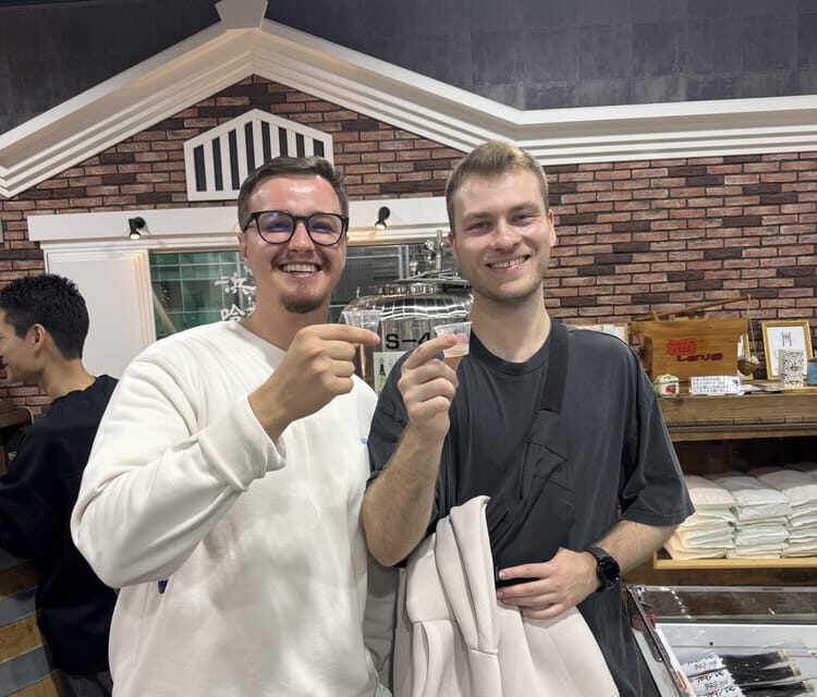 Kobe: Sake Brewery Tour with Tasting Sake - The guide experience: why Yumi’s name keeps coming up