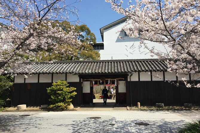 KOBE Sake Tasting Tour at Breweries (tasting fee included) - Stop 4 at Kiku-Masamune Shuzo Kinenkan: kimoto tools and tradition