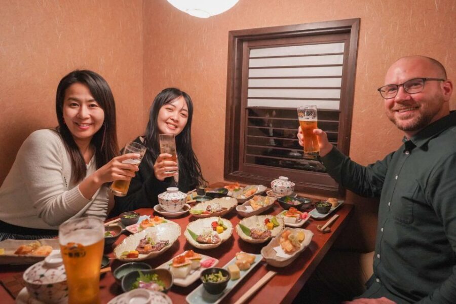 Kyoto: Foodie Night Tour in Gion with 9 dishes + 6 Sake - Why Gion and Pontocho Make This Tour Work