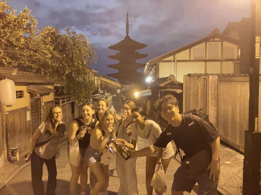 Kyoto: Gion Evening Walk with Hidden Gems, Geisha & Sake - Ninenzaka after dark: traditional streets that feel like a time jump