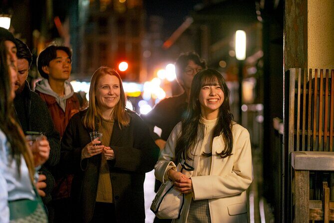 Kyoto: Gion Geisha District & Sake-in-Hand Walking Tour - Key highlights at a glance