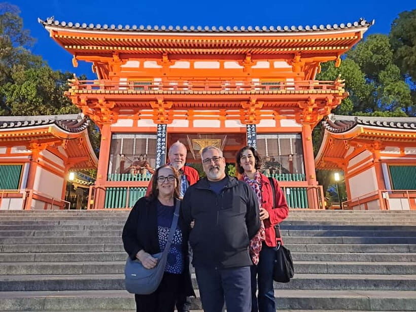 Kyoto: Izakaya Nightlife Tour with Local Guide - Gion guided hour: old district, modern nightlife