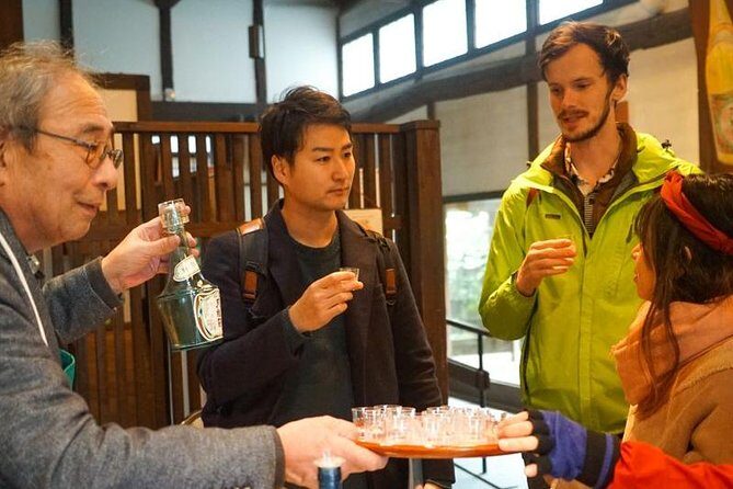Kyoto Sake Brewery & Tasting Walking Tour - Using Guide Picks to Order Food and Plan Your Kyoto Sake Shopping
