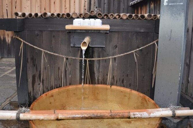 Kyoto Sake Brewery Tour with Lunch - How the breweries compare: small vs large production scale