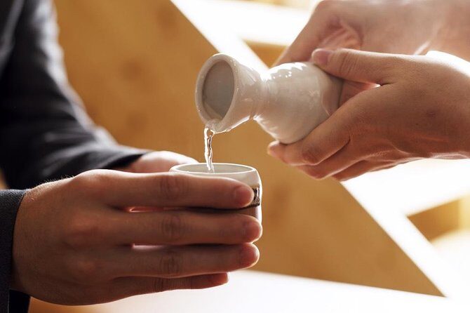 Kyoto Sake Brewery Tour with Lunch - Tastings and pacing over 3 hours: what to expect