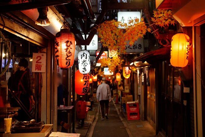 Low-cost local pub & bar crawling - Stop 2: Marumasu-ya izakaya time and river-fish local energy