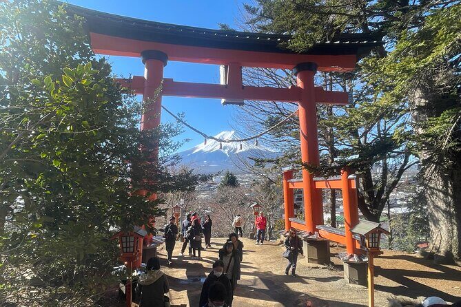 Mt FUJI - Panoramic Tour w/ Hoto Lunch, JP Sake & Onsen tatto OK! - Nishikatsura and Fujiyoshida: your first Fuji glimpse plus snack time