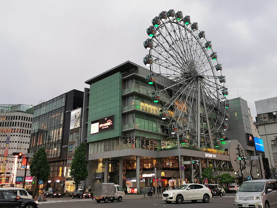 Sunshine Sakae shopping building in Nagoya at the Sakae crossing