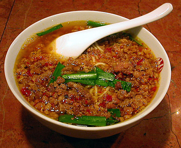 Taiwan ramen with chilli-stir-fried minced pork and chives in Nagoya