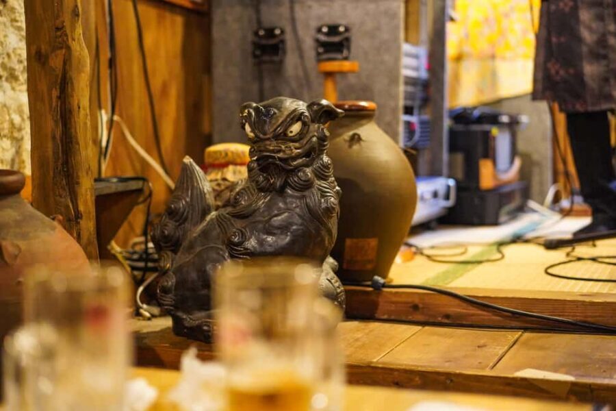 Naha Bar Hopping Tour in Okinawa - Stop 2 in the back alleys: chef-prepared course food and local drinks