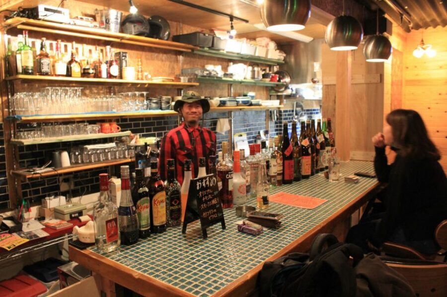 Nara - Craft Beer, Sake, and Food Walking Tour - The quieter Naramachi stops: Okuta, lattice house visit, and side-street shopping