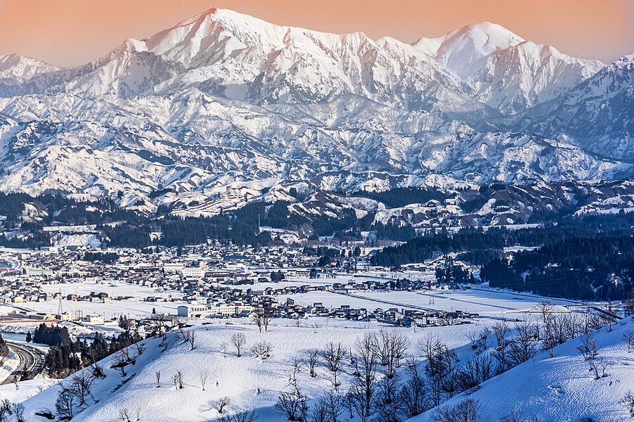 Spring in the snowy country of Uonuma, Niigata