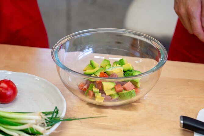 Osaka Home Feast Cooking and Sake Experience - Timing and Meeting Point: Tenjinbashi at 4:30 pm