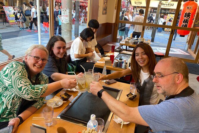 Osaka Soul : IZAKAYA Shinsekai to Dotonbori Food Paradise！ - Meeting point and the “how to show up” checklist