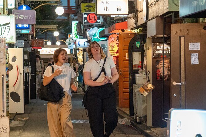 Private Bar Hopping Tour in Shinjuku Golden Gai - Private for two: the big perk (and why it matters in Shinjuku)