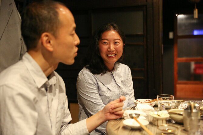Private Food & Sake Tour in Central Kyoto with Sake Sommelier - Timing, meeting point, and how to start strong at 6:00 pm
