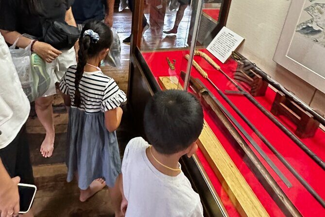 Private Matsumoto Castle & Sake – Taste of Local Life - Matsumoto Castle: more than a perimeter view