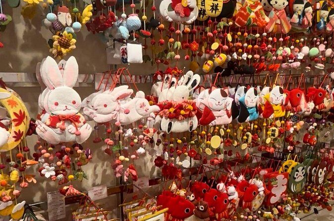 Private Nishiki Market Food & Sake Tour by Young Local Guides - Value check: why this price feels like a deal