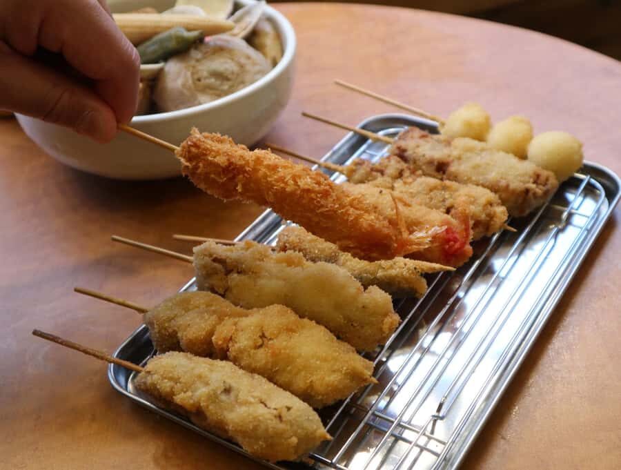 Retro Yokohama Bar Hopping 101 Tour in Noge_3hrs - Who should book this Noge night out