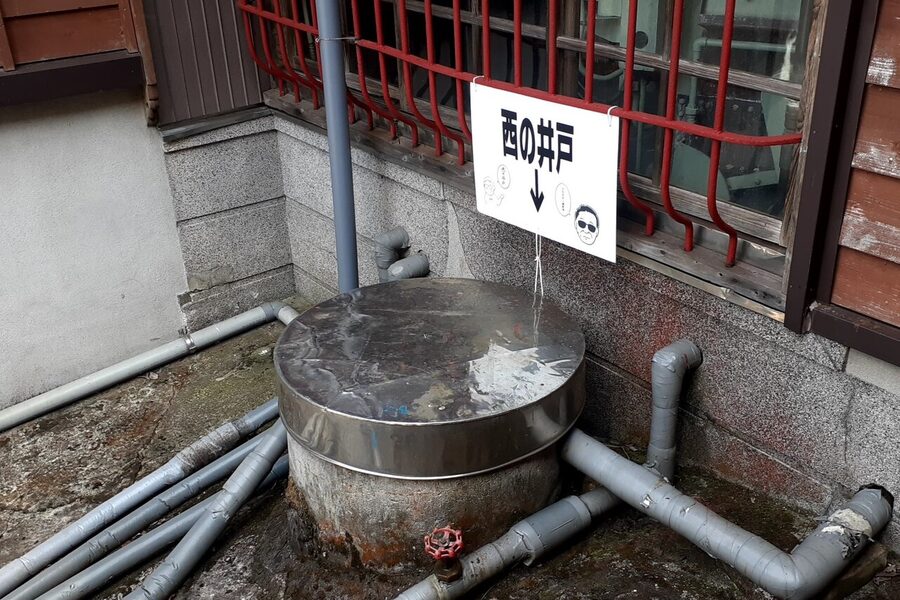 Watanabe Sake Brewery storehouse in Niigata
