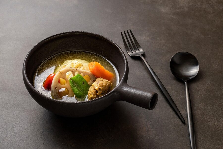 Sapporo soup curry with lotus root and vegetables