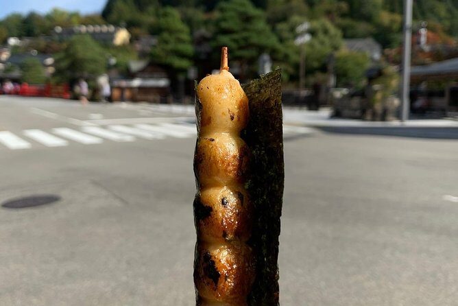 Special Food and Sake Factory Tour in Takayama - Takayama Jinya from the outside, plus the shrine stop that adds meaning