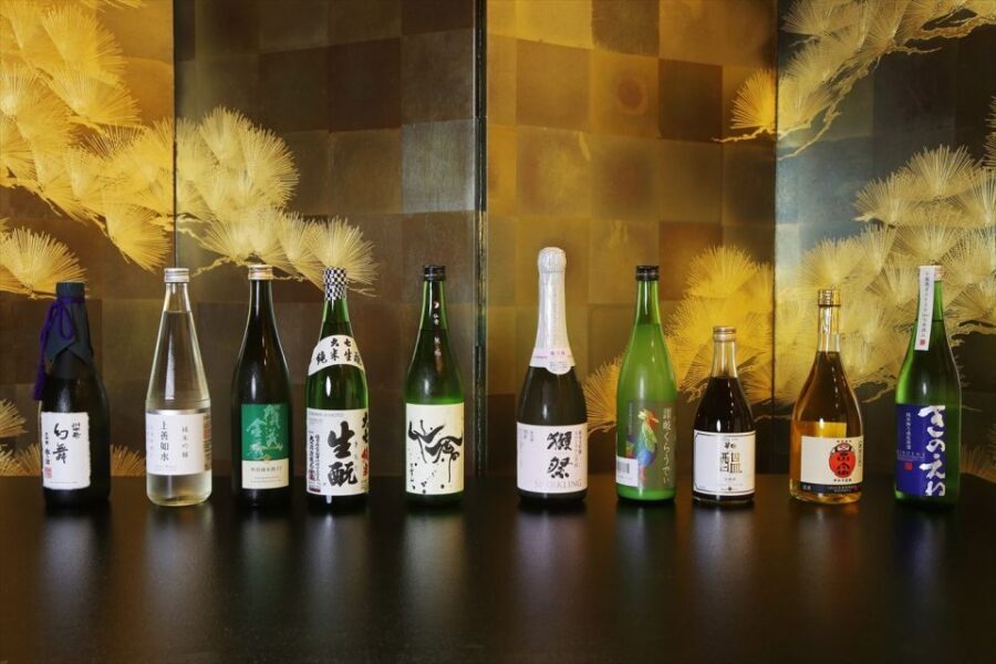 Tokyo: 7 Kinds of Sake Tasting with Japanese Food Pairings - Why the Sake Instructor Talk Really Changes the Tasting