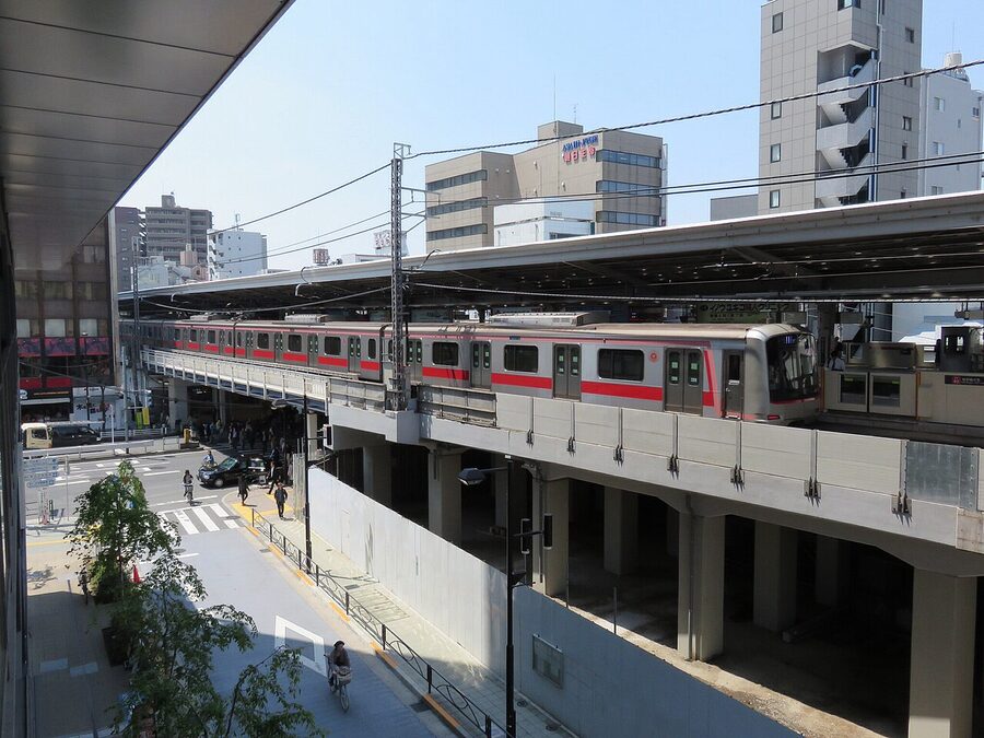 Naka-Meguro station, Tokyo