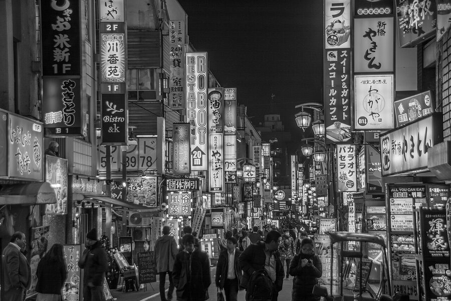 Shibuya nightlife backstreet bars