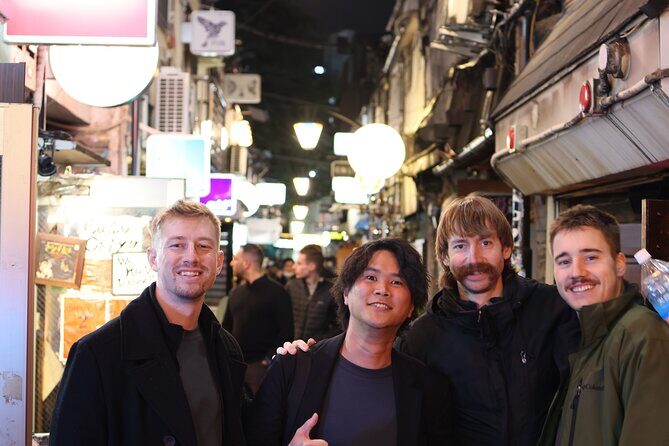 Tokyo Izakaya crawl (A tour of 2 izakayas, 1 bar, and a shrine) - The best part: a host who treats it like hanging out