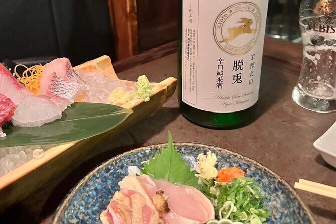 Tokyo: Private Shibuya Bar Crawl Tour -3 Drinks & Local Foods- - The Shibuya Crossing Moment and the Bunkamura Street Cozy Stop