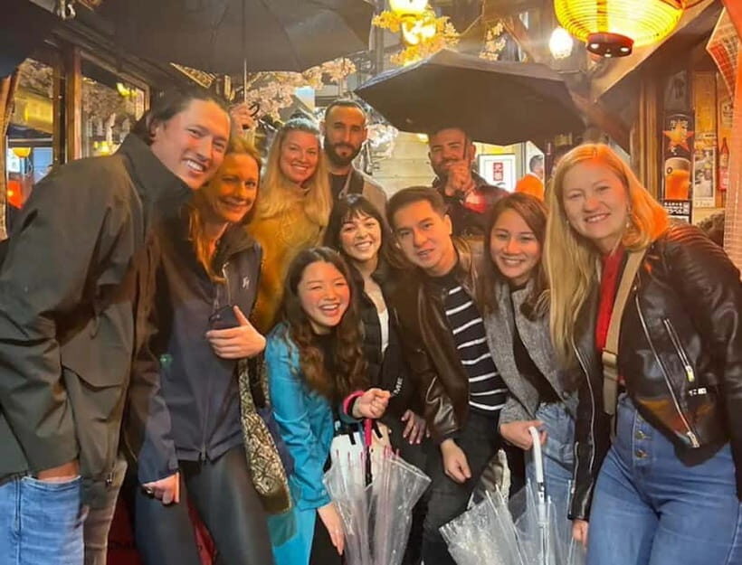 Tokyo: Shinjuku Bar and Izakaya Hopping Tour - Shinjuku After Dark: What Changes Once the Lights Come On