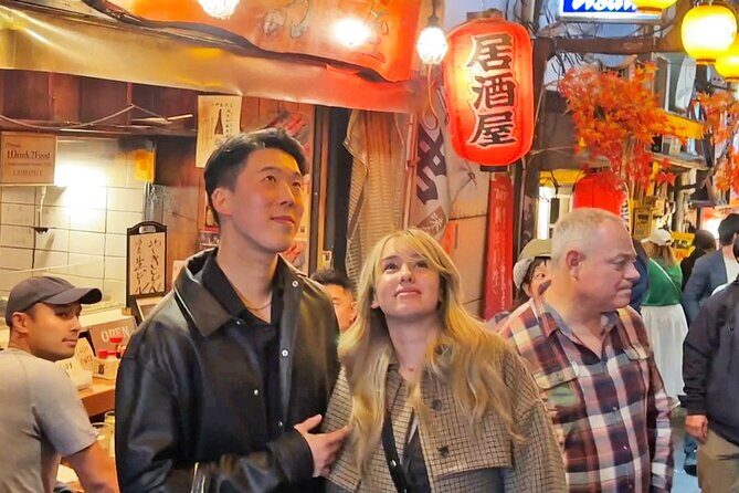 Tokyo: Shinjuku Bar Hopping & Night Walking Tour - Meeting at Shinjuku East Exit without wasting time