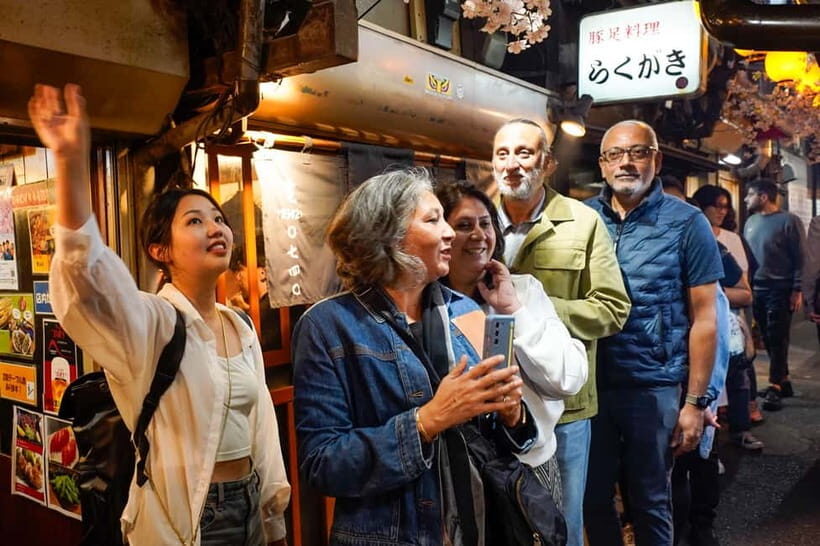 Tokyo: Shinjuku Golden Gai Bar Hopping Night Tour - Key things to know before you go