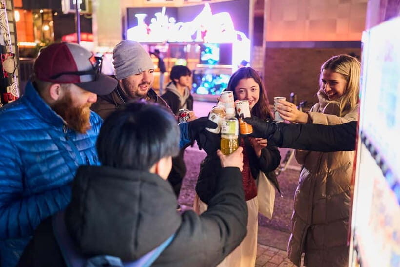 Tokyo: Shinjuku Nightlife & Secret Backstreets Walking Tour - Tokyu Kabukicho Tower: a modern pause in the middle of alley life