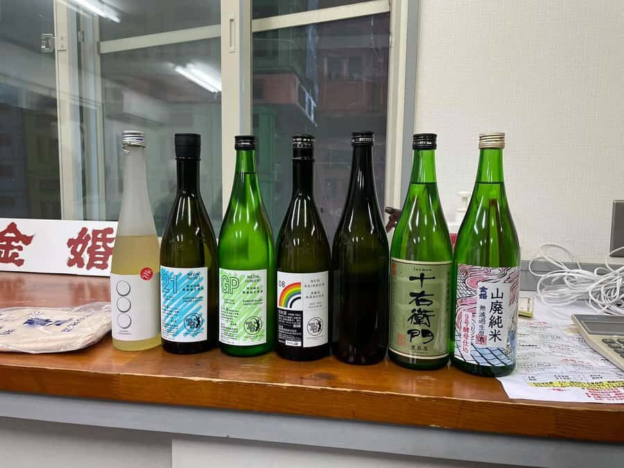 Tokyo: Toshimaya Sake Brewery Tour with Sake Tasting - Inside the brewery tour: learning the process from start to finish