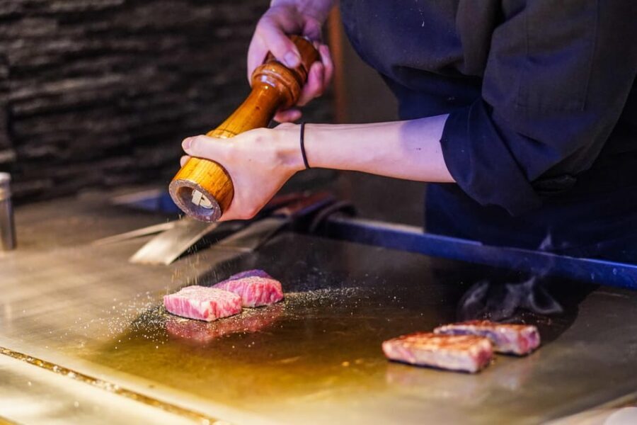 Wagyu Beef & Sake Pairing Foodie Tour in Tokyo - Shimbashi start: how the tour kicks off in Tokyo